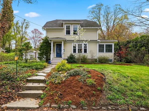 94 Vernon St, Northampton, MA 01060