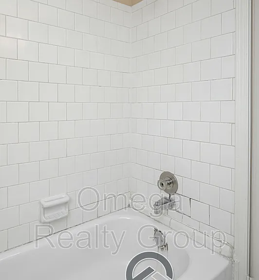 4078 Strathmore Dr — Photo 23