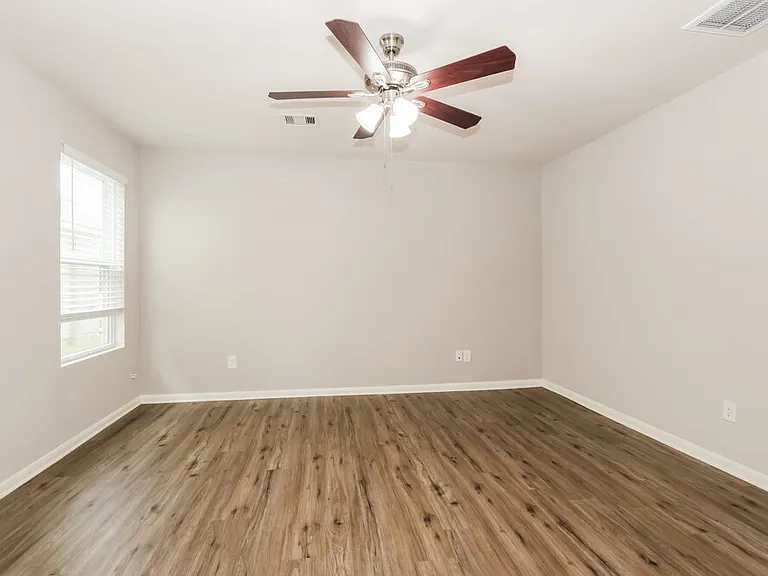 9962 Chimney Swift Ln — Photo 11