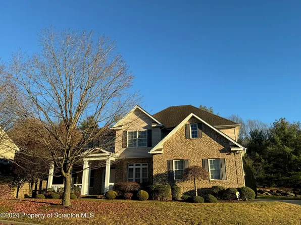 23 Oneill Dr #L-44, Moosic, PA 18507