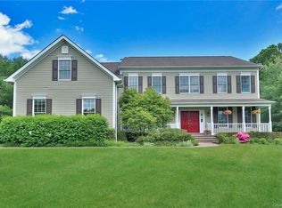 14 Quaker Meeting House Rd, Armonk, NY 10504
