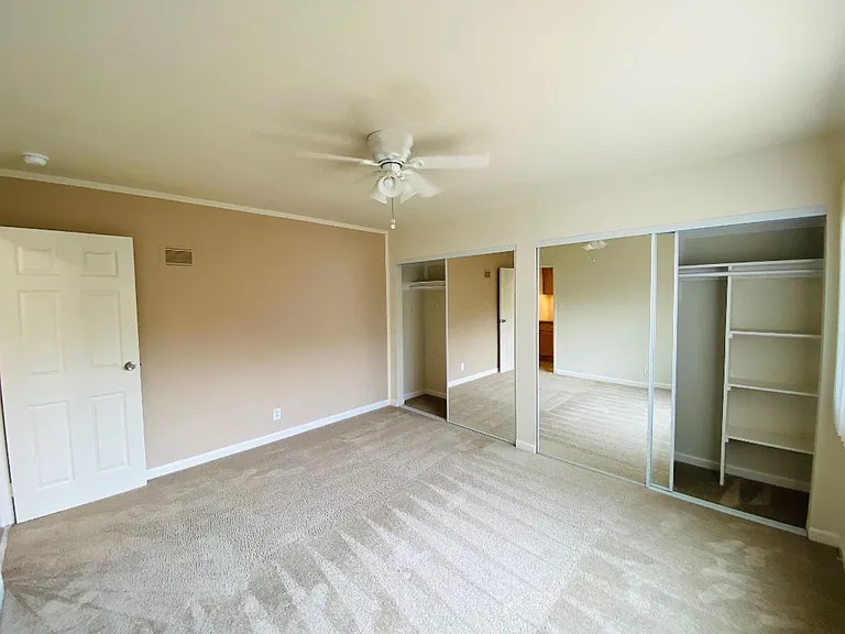 The Court Apartments — Photo 21