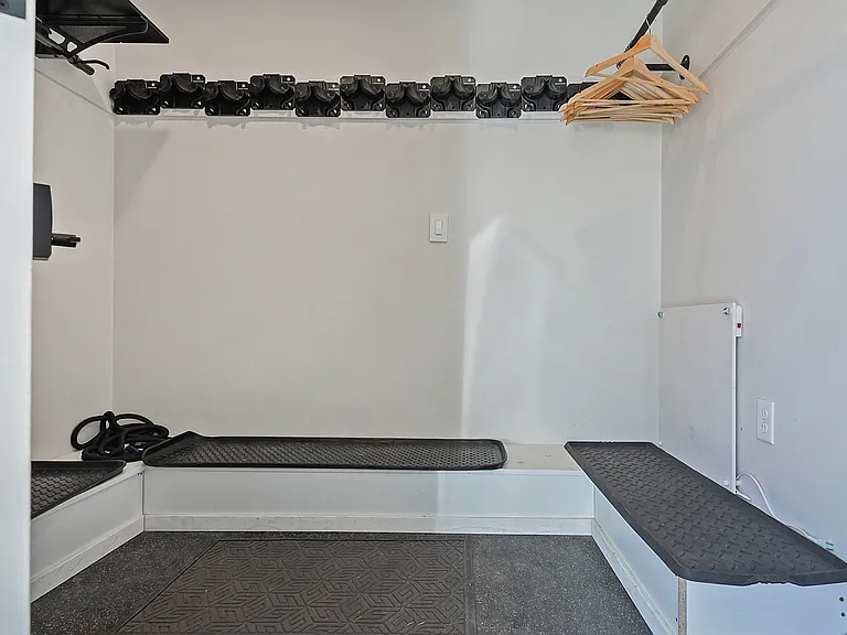 1123 Woodside Ave #1123 — Photo 30