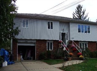 2818 Genesee St, Bellmore, NY 11710