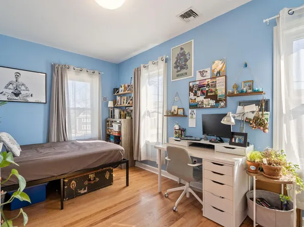 99 Pearl Ave #2, Revere, MA 02151