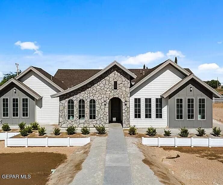 1st image of 2313 Tierra Fabian Pl