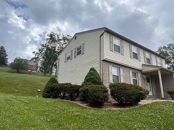 4th image of 190 E CARDINAL AVE