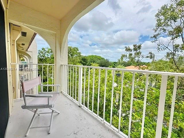 9301 SW 92nd Ave #A407 — Photo 11