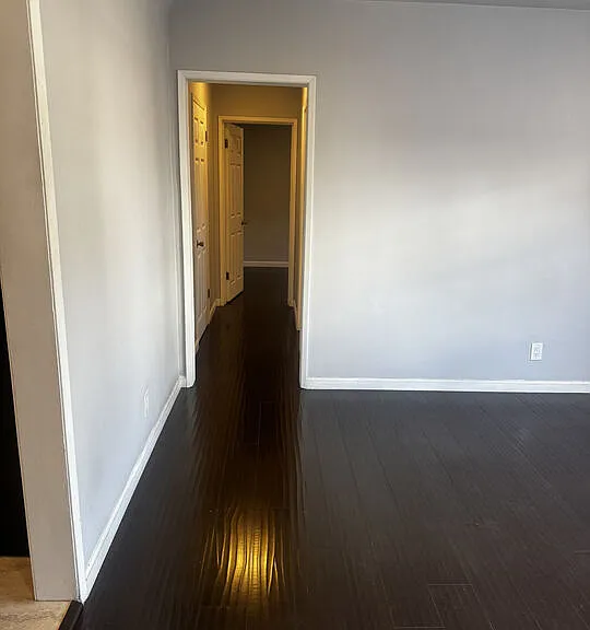 1233 Gordon St — Photo 6