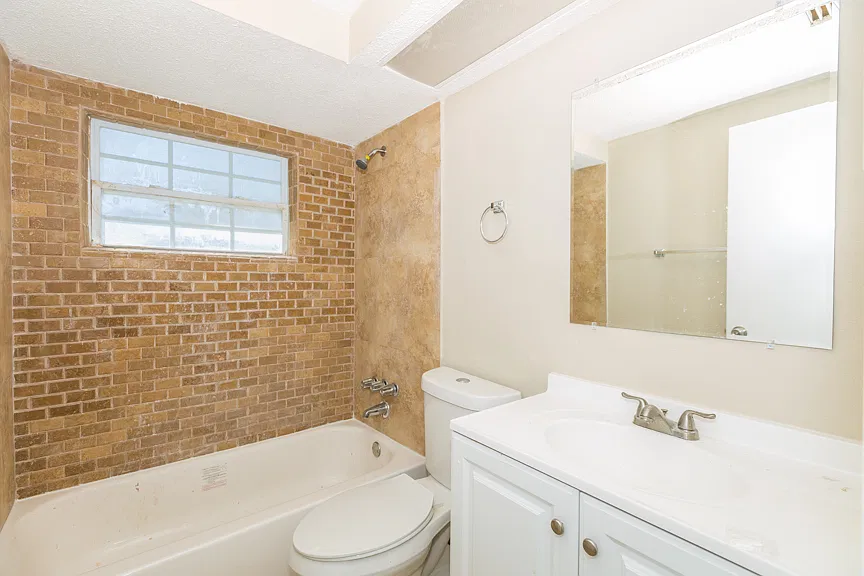 3 bed, 1150 sqft, $1,550 — Photo 3