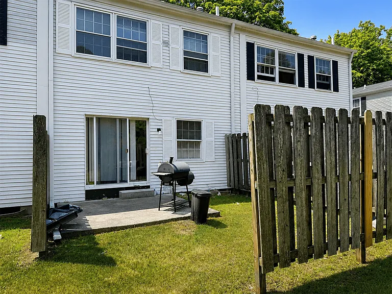 116 Woodgate Rd #116 — Photo 8