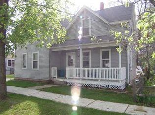 621 S Clinton St, Princeton, WI 54968