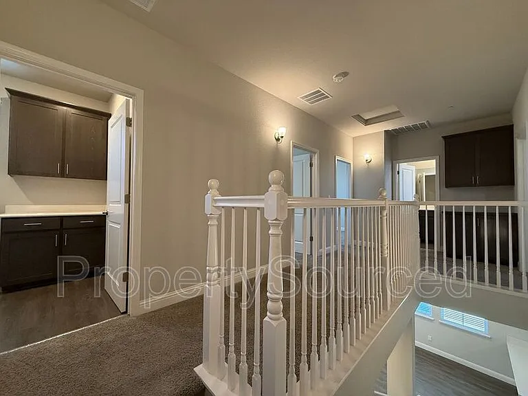 948 Posey St — Photo 22