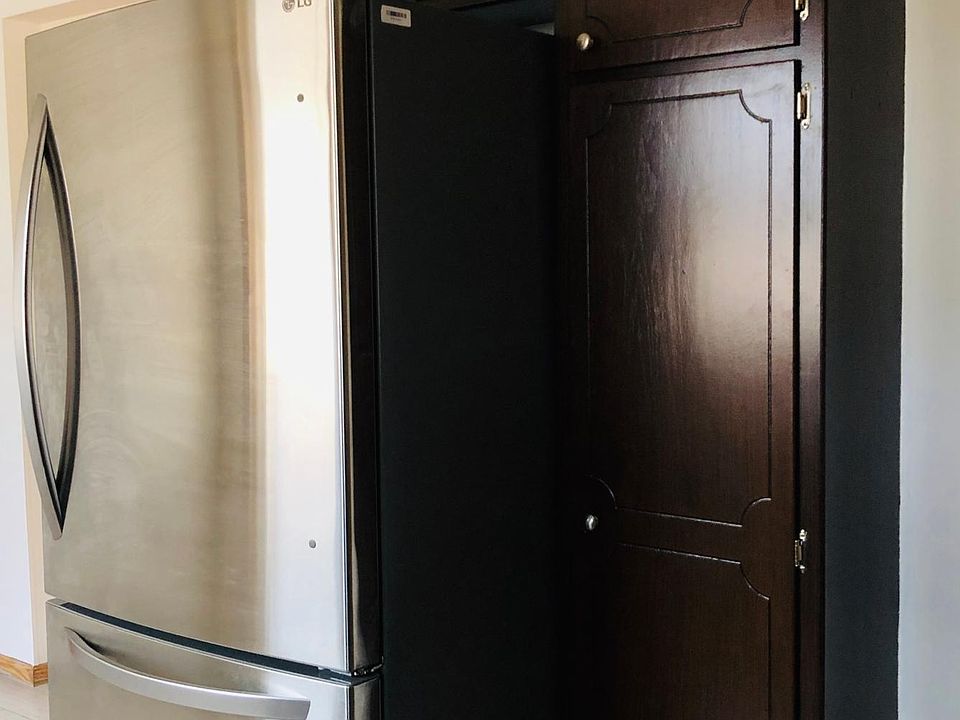 1st image of 8207 Belmont Ave APT 2N