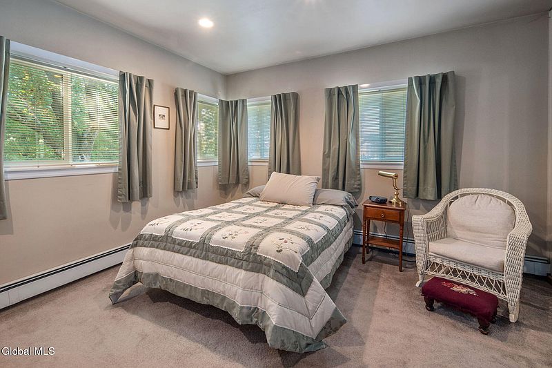 5th image of 214 Juniper Drive
