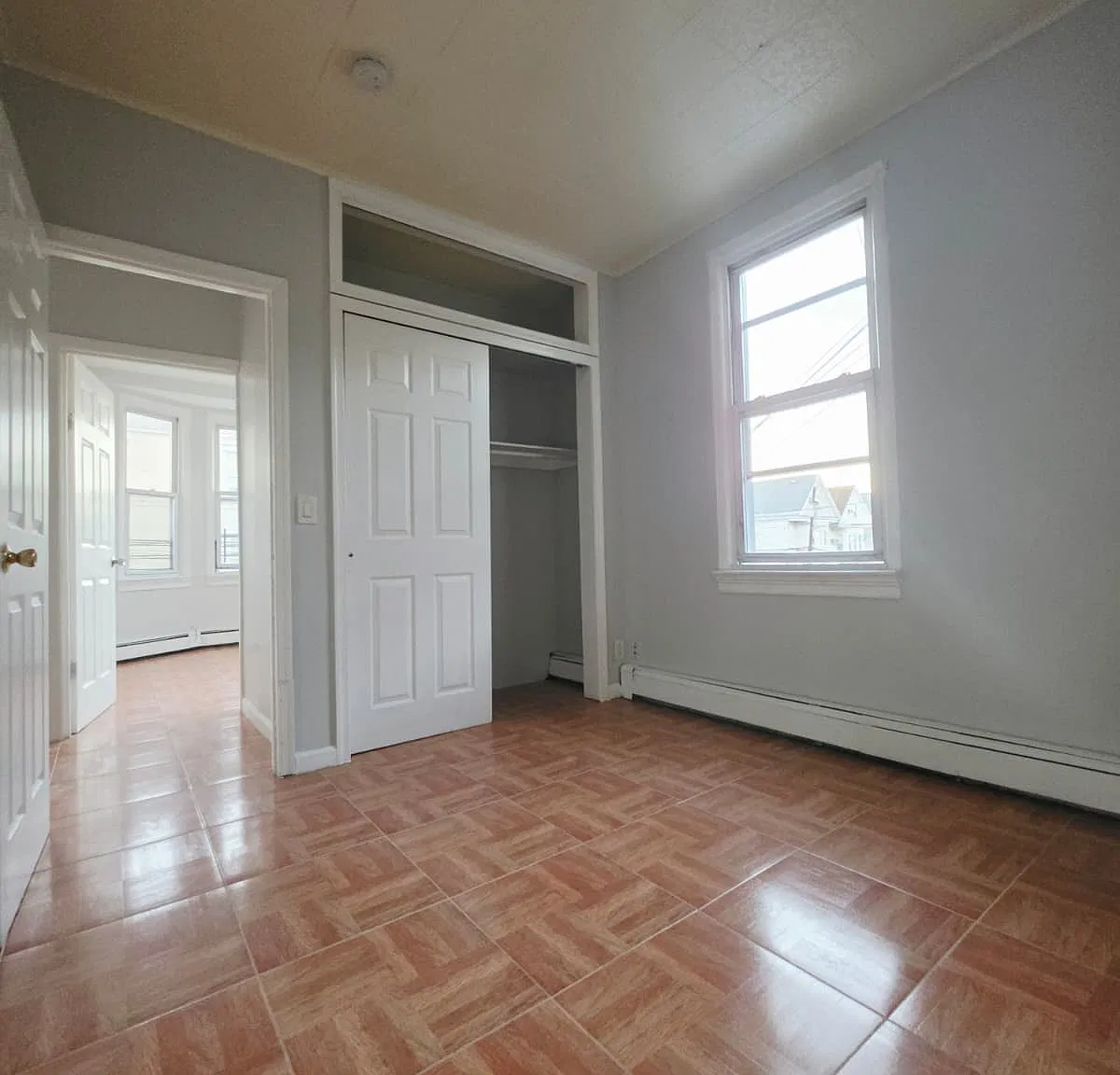 2 bed, 800 sqft, $2,500 — Photo 4
