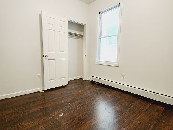 3rd image of 117 Wilkinson Ave APT 3