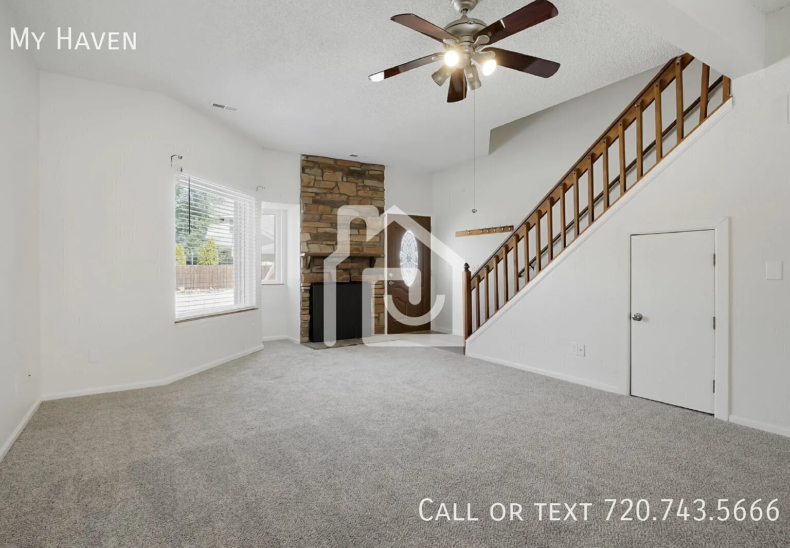 Spacious 2 Bed Townhome with Parking in Lake Arbor — Photo 4