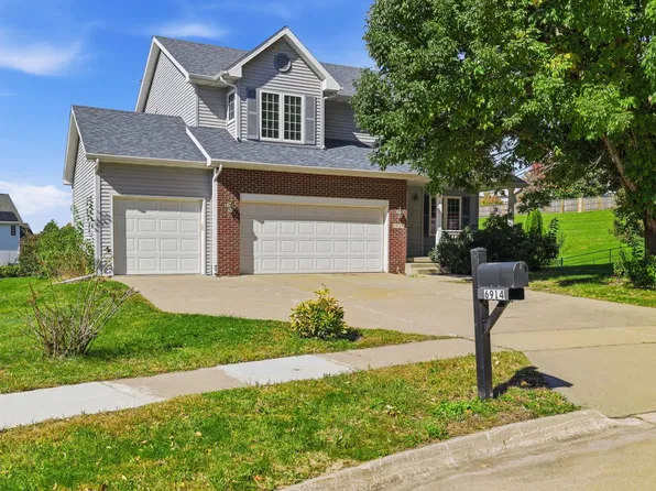 6914 Aubrey Ct, Johnston, IA 50131