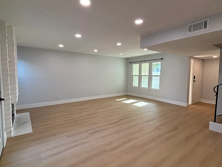 25 Seton Rd — Photo 5