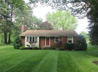 3927 Baker Rd, Orchard Park, NY 14127