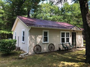 2476 S Forman Rd, Baldwin, MI 49304