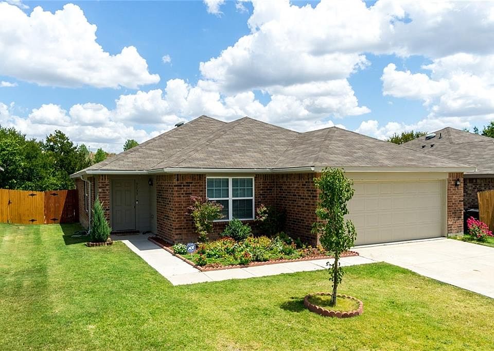 1st image of 3133 Florian Ln
