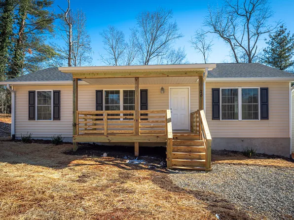 20 Woolly Bear Way, Asheville, NC 28806