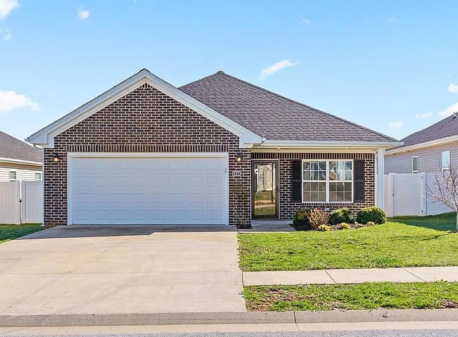 1st image of 537 S Abbey Way
