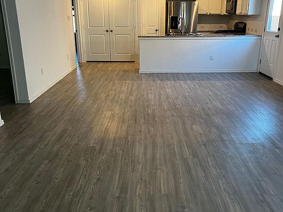 2nd image of 5934 Antonio Pl
