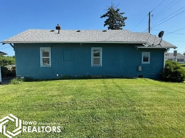 927 S 18th St, Centerville, IA 52544