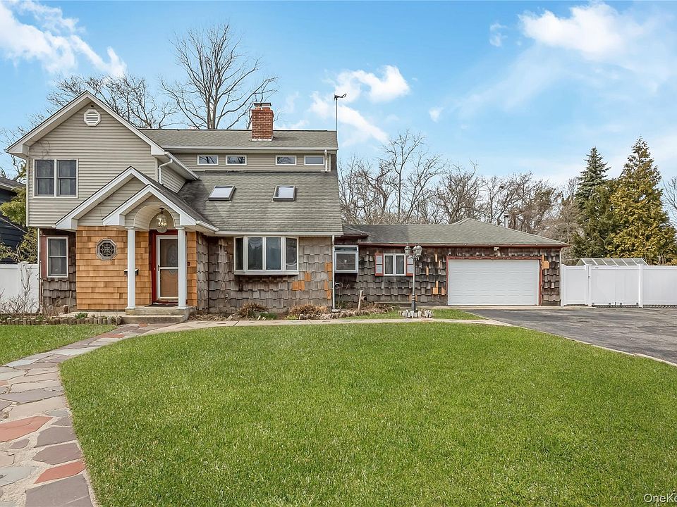 1st image of 50 Bayview Avenue