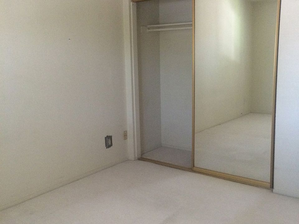 1st image of 626 W Naomi Ave Unit 6