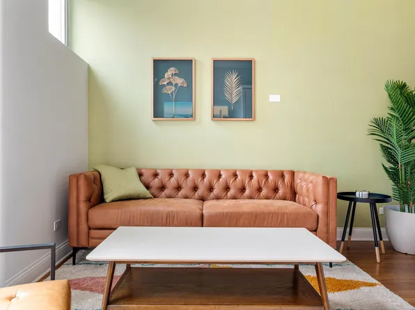 1243 W Madison St, Chicago, IL