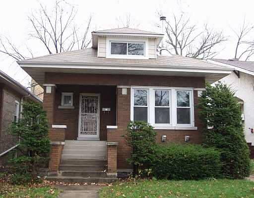 1st image of 1046 N Humphrey Ave