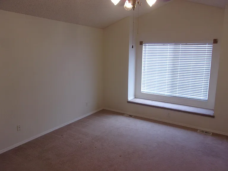 6668 Gooseberry Dr — Photo 11