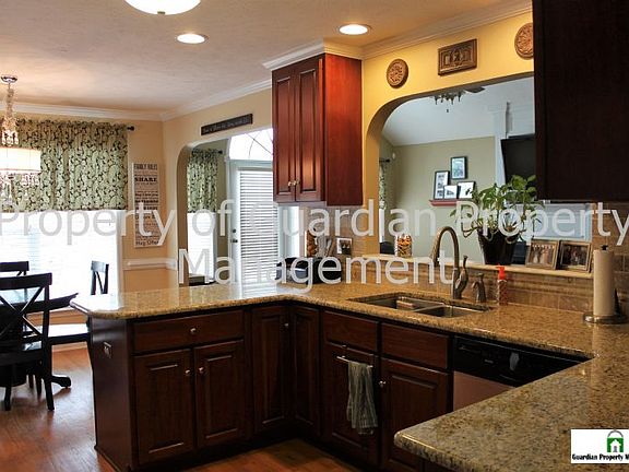 4th image of 857 Dalmore Dr