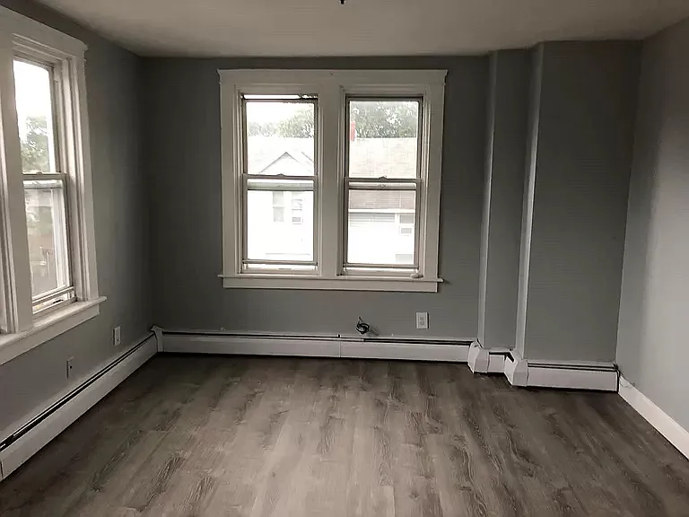 1 bed, 950 sqft, $2,000 — Photo 1