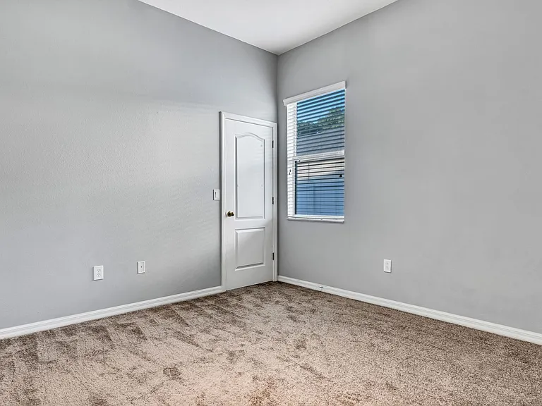 1341 Salmonberry St — Photo 26