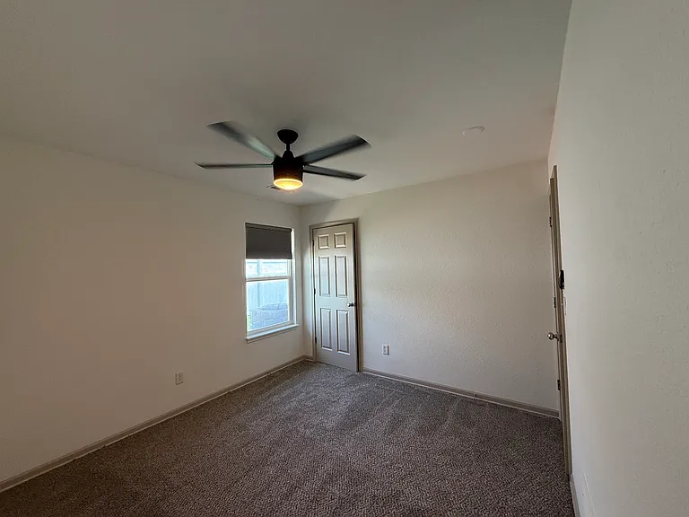 505 Jackson St — Photo 9