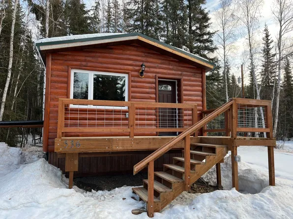 536 Auburn Dr, Fairbanks, AK 99709