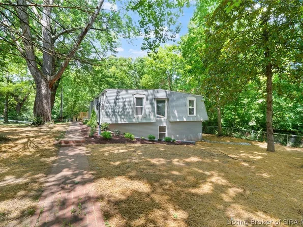 2540 E Oak Street, New Albany, IN 47150