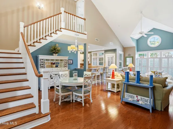 2537 St James Drive SE Apt 1007, Southport, NC 28461