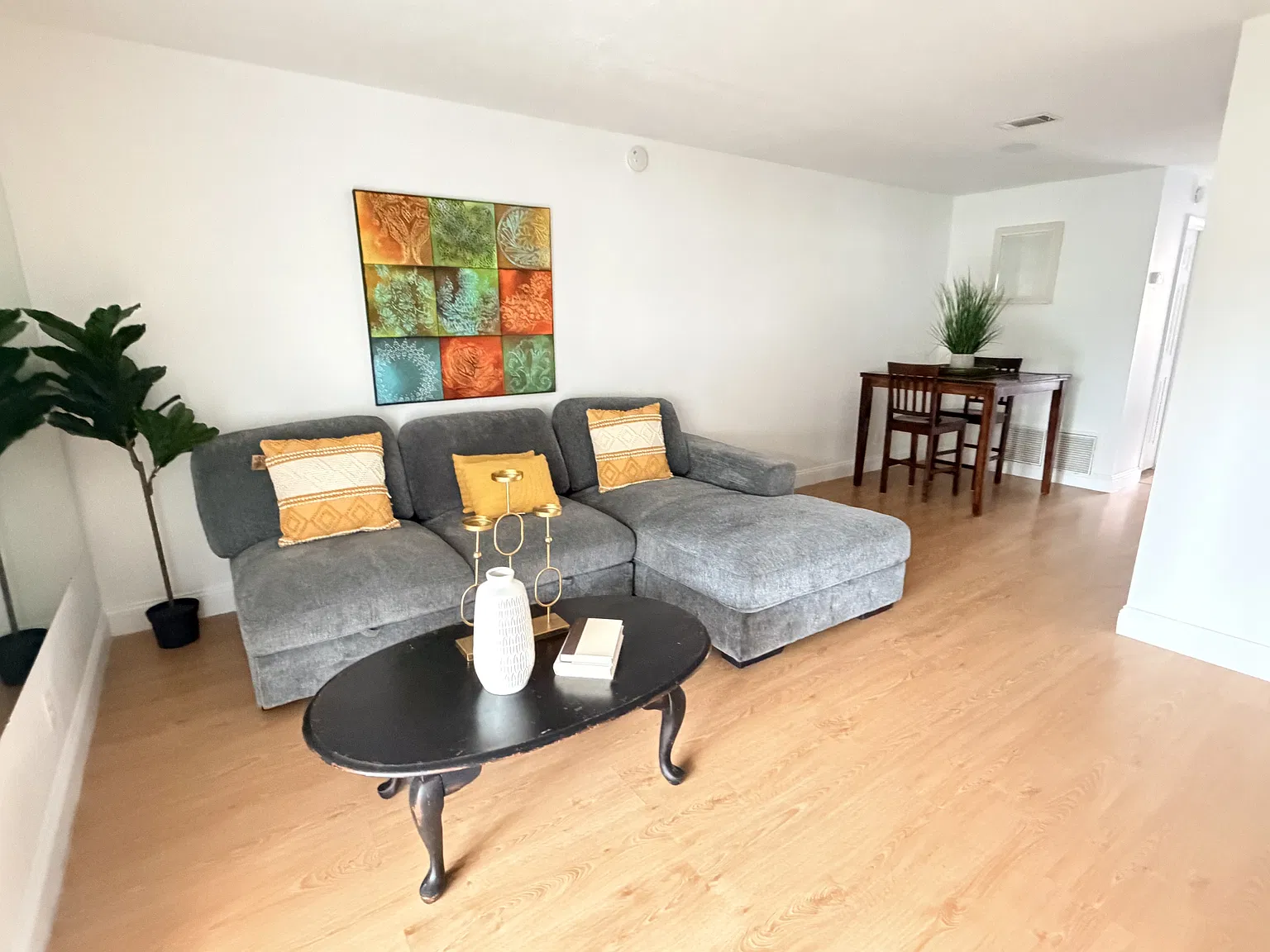 1200 Bretta Street, #25 - 1 — Photo 2