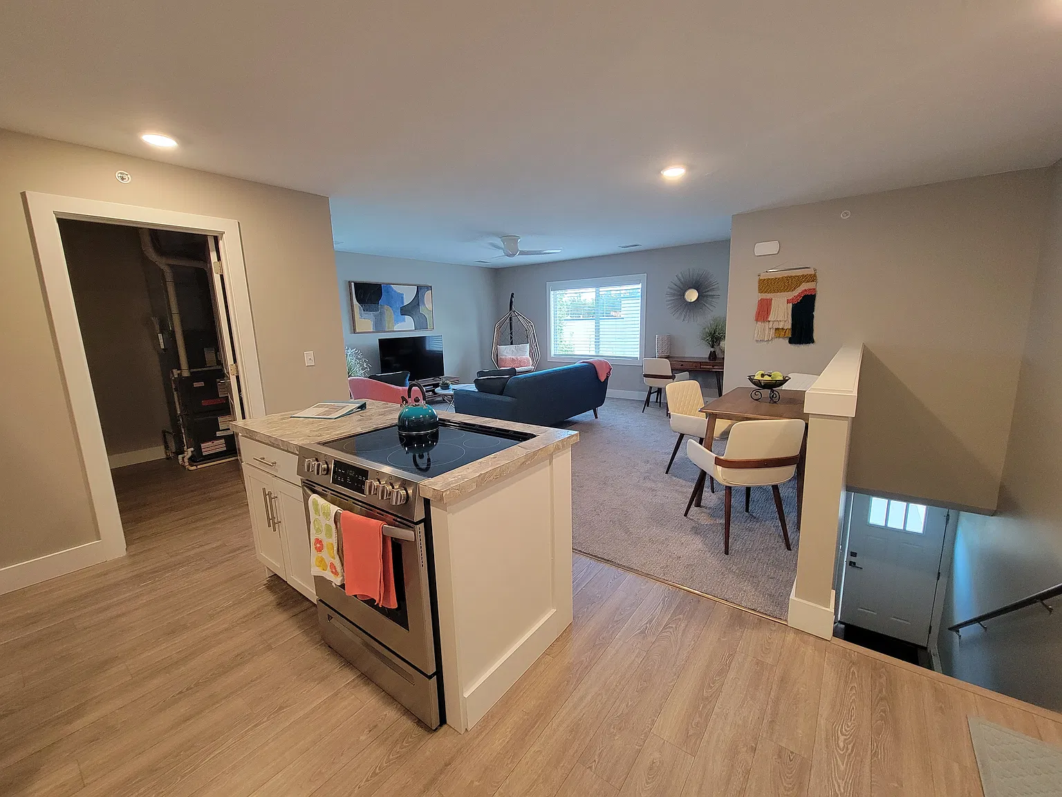 2 bed, 1150 sqft, $2,000 — Photo 4