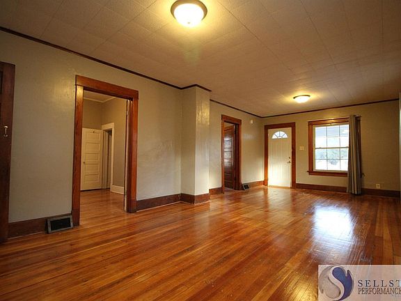 4th image of 1637 N 23rd St