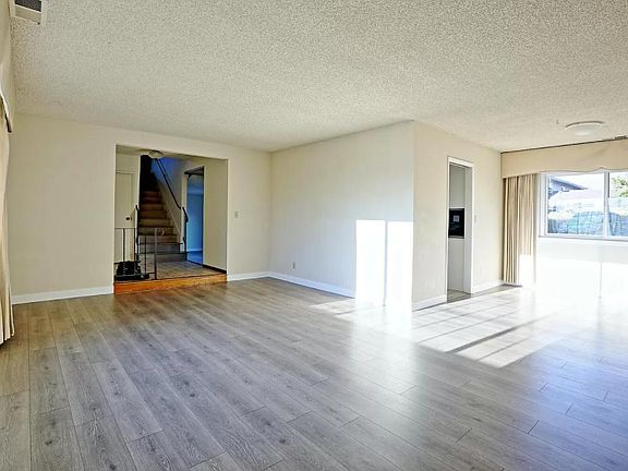 4th image of 40620 Las Palmas Ave