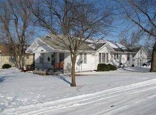 628 S 3rd St, Madison, KS 66860