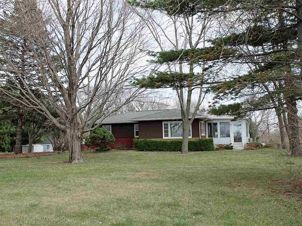 1st image of 2761 Larrabee Ave