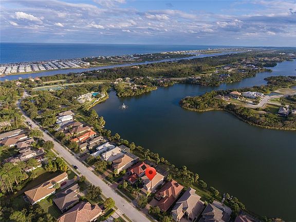 5th image of 98 Emerald Lake Dr